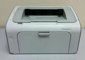 HP LaserJet P1005 ()