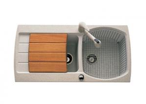 ����� Luisina Amadeus 711 (����)