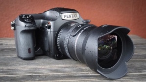 Pentax 645Z +  33-55  80-160 ()