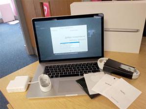 Apple 2015 MacBook Pro 15" Retina Display (Фото)