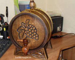 Бочка дубовая для вина, коньяка, виски (Фото)