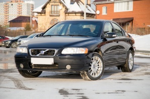 Продаю Volvo S60 в максимальной комплектации! 2.5T Turbo Geartronic AWD Edition, СРОЧНО ! (Фото)