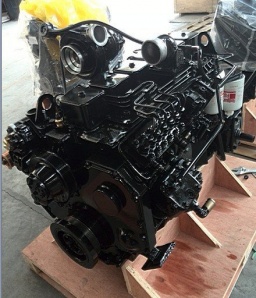 Двигатель для экскаватора Hyundai R320, R330, R300, R350 - Cummins 6C8,3 (Фото)