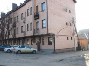 Продаю 1 к квартиру в коттедже (Фото)