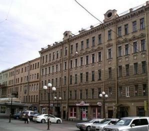 Продаю четырехкомнатную квартиру, Финский пер, д. 5, метро Ленина пл. (Фото)
