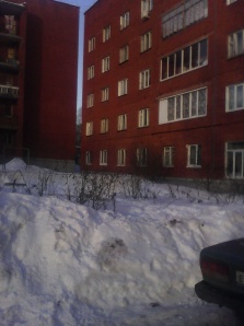 Продаю комнату 14 кв м - г.Ижевск, ул Песочная 4б (Фото)