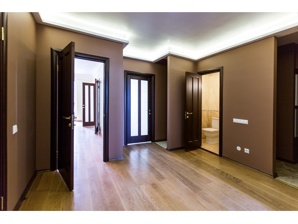 Новая трехкомнатная квартира высокого качества, Барнаул (Фото)