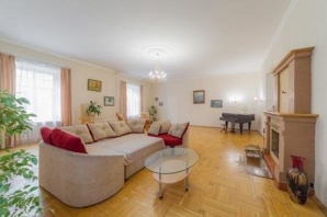 5-и комнатная квартира 185 м2 в Здание Академии Художеств (Фото)