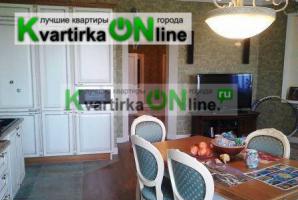 Достойная 3к. квартира в историческом центре (Фото)