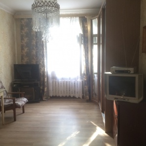 На длительный срок сдается комната 20 м2 в 3-х комн.кв. г. Москва, ул. Коптевская (Фото)