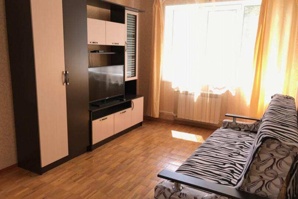 2-к. квартира, 52 м², 3/5 эт в г. Ейск (Фото)