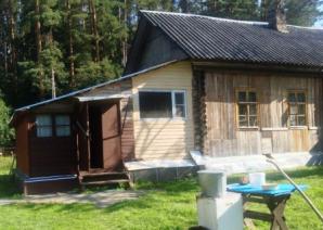 Продам 1/2 дома для ПМЖ. 7км от Твери. 20 соток. Водоем на участке (Фото)