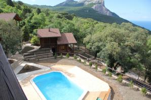 Элитный коттеджный комплекс Laspi House, бухта Ласпи, в Крыму (Фото)