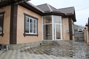 Продается новый жилой дом, с шикарным под ключ евро ремонтом от застройщика в г.Курганиске (Фото)