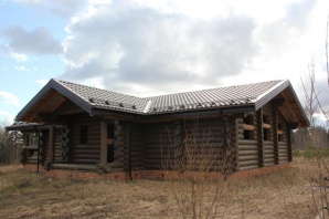 Продам 1-этажный коттедж 160 м2 (бревно) на участке 20 соток (Фото)
