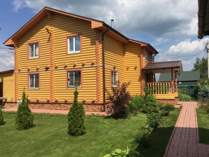 Продаётся 2-х этажный деревянный дом 220 м2, МО (Фото)
