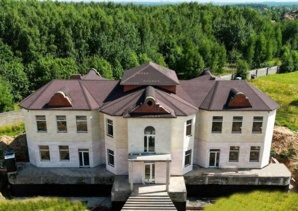 ������� ���� 950 �2, 43 ���. �� Chateau Souverain (����)