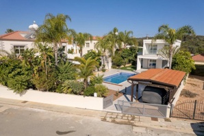 Продам дом в 2 этажа Кипр, г. Айя-Напа (Ayia Napa), 700 000 Евро (Фото)