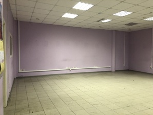 Сдам в аренду помещение в торговом доме площадью 600 кв.м (Фото)