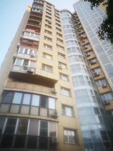 Продается помещение под коммерческую деятельность (Фото)