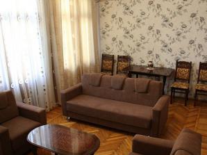Комфортная квартира посуточно в Баку (Фото)
