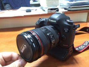 CANON EOS 5D ���� III � 24-105 �� ����� �������� (����)