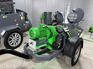 ����������������� ZEN Mini E200 (����)