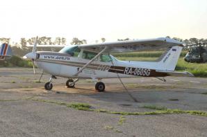 Cessna 172 (����)