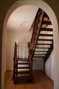 ����������� �������� ESCALERAS  (����)