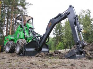 Земляные работы, рытье котлованов, траншей, бурение под столбы и фундаменты (Фото)