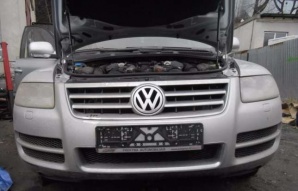 �������� �������� �/� Volkswagen Touareg. ������� �����. (����)