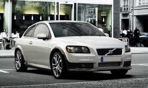 Разбор автомобилей Volvo. Б/у запчасти. (Фото)