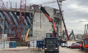 Услуги манипулятора заказать дешево в СПб и Ленобласти (Фото)