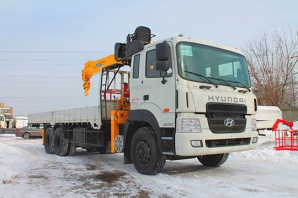 Hyundai HD250 (10 000��) � ��� Soosan 746L (7300��) (����)