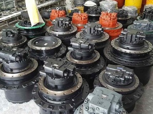 ���������� Jcb js220 �� ���������� ���� �������� �� ������ (����)