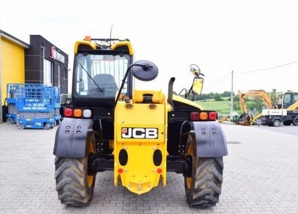��������������� ��������� JCB 531-70 �������� � ����� ����� (����)
