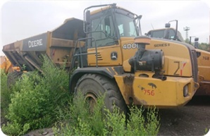 САМОСВАЛ JOHN DEERE 400D (Фото)