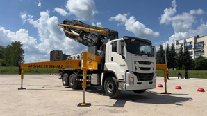 ��������������� SHAILER 38X-RZ �� ����� ISUZU 6x4 (����)