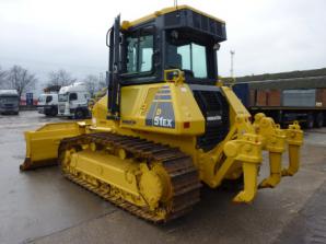 ��������� Komatsu D51EX-22 (����)