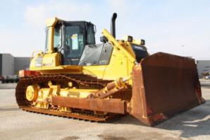 ��������� Komatsu D65PX-15 (����)