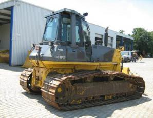 ��������� Komatsu D61PX-12 (����)