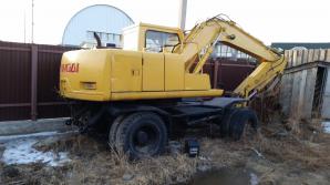 ������ ���������� HUNDAIROBEX 1300W (����)