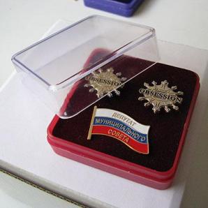 Производство подарочной упаковки, пластиковые, ювелирные футляры для значков медалей , Флокирование (Фото)