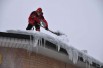 Уборка снега с крыш, уборка и вывоз с территории, Тюмень (Фото)